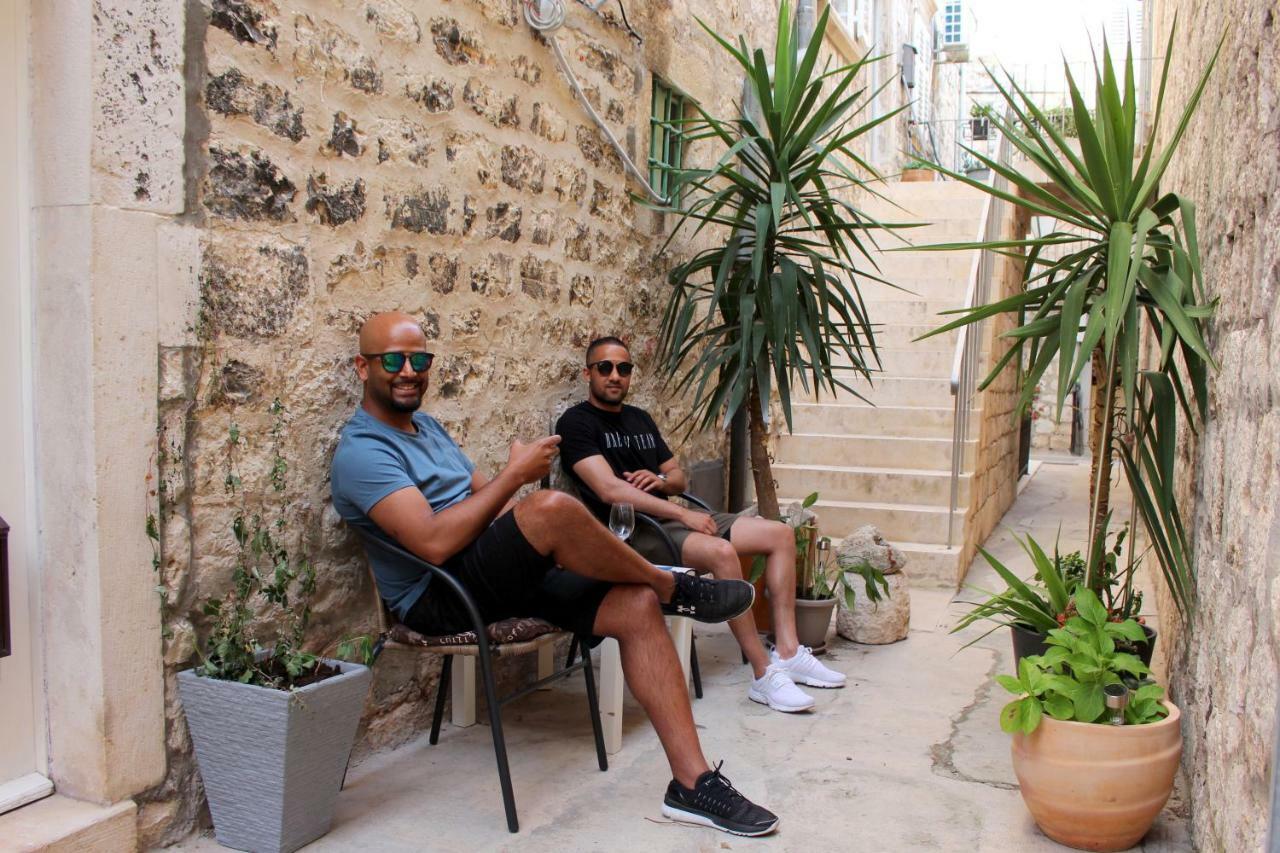 Street Garden Apartment Hvar Town Luaran gambar